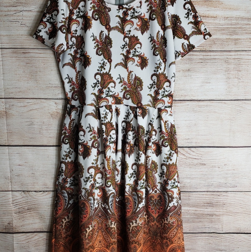 LuLaRoe Amelia XL